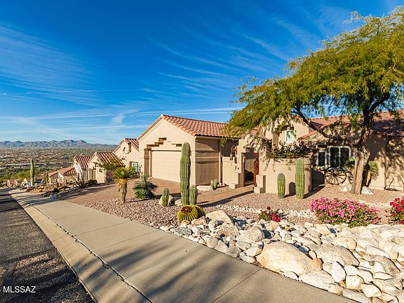 4th image of 10006 N Bighorn Butte Dr