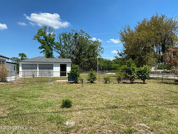 3rd image of 1509 LAWRENCE Place #1