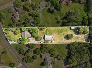 2302 Quail Run, College Station, TX 77845