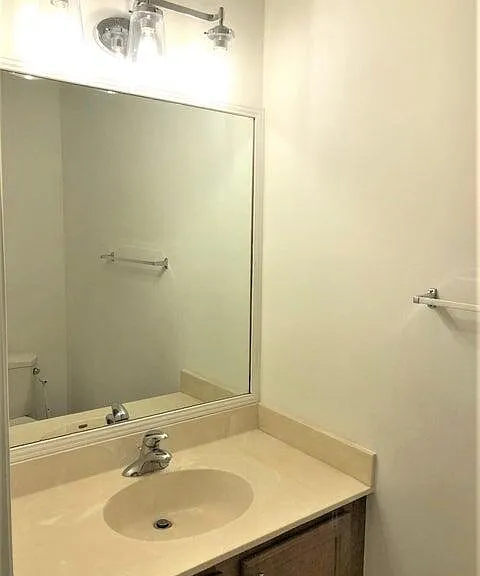 810 Marina Del Ray Ln #5 — Photo 12