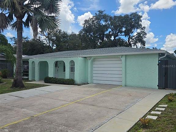 2nd image of 7124 ASHWOOD DRIVE