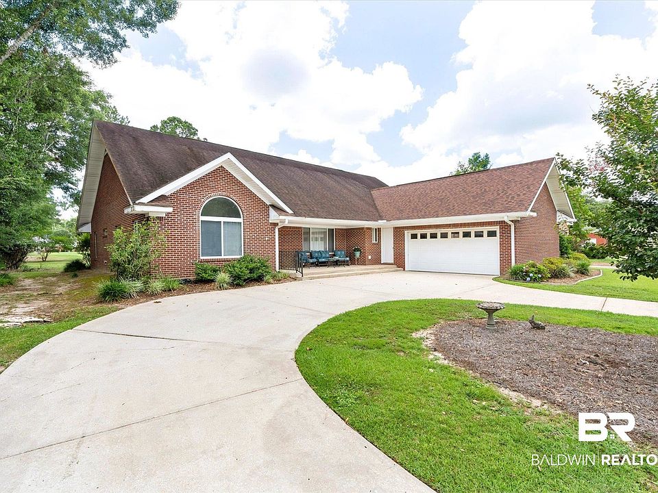 1st image of 310 Lake Ridge Dr