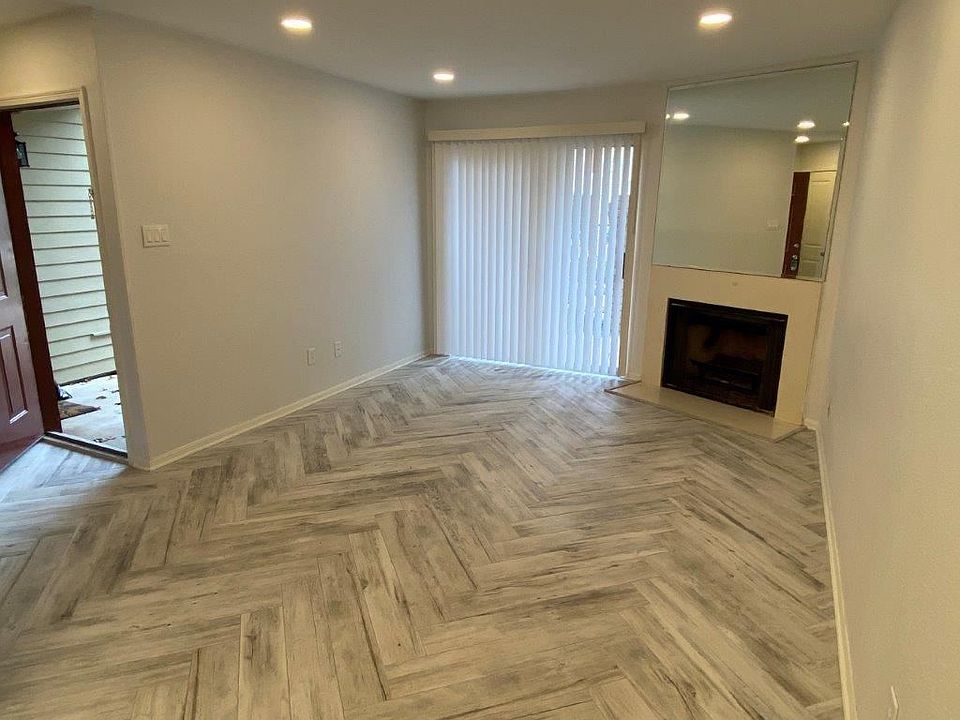1st image of 2120 El Paseo St APT 617
