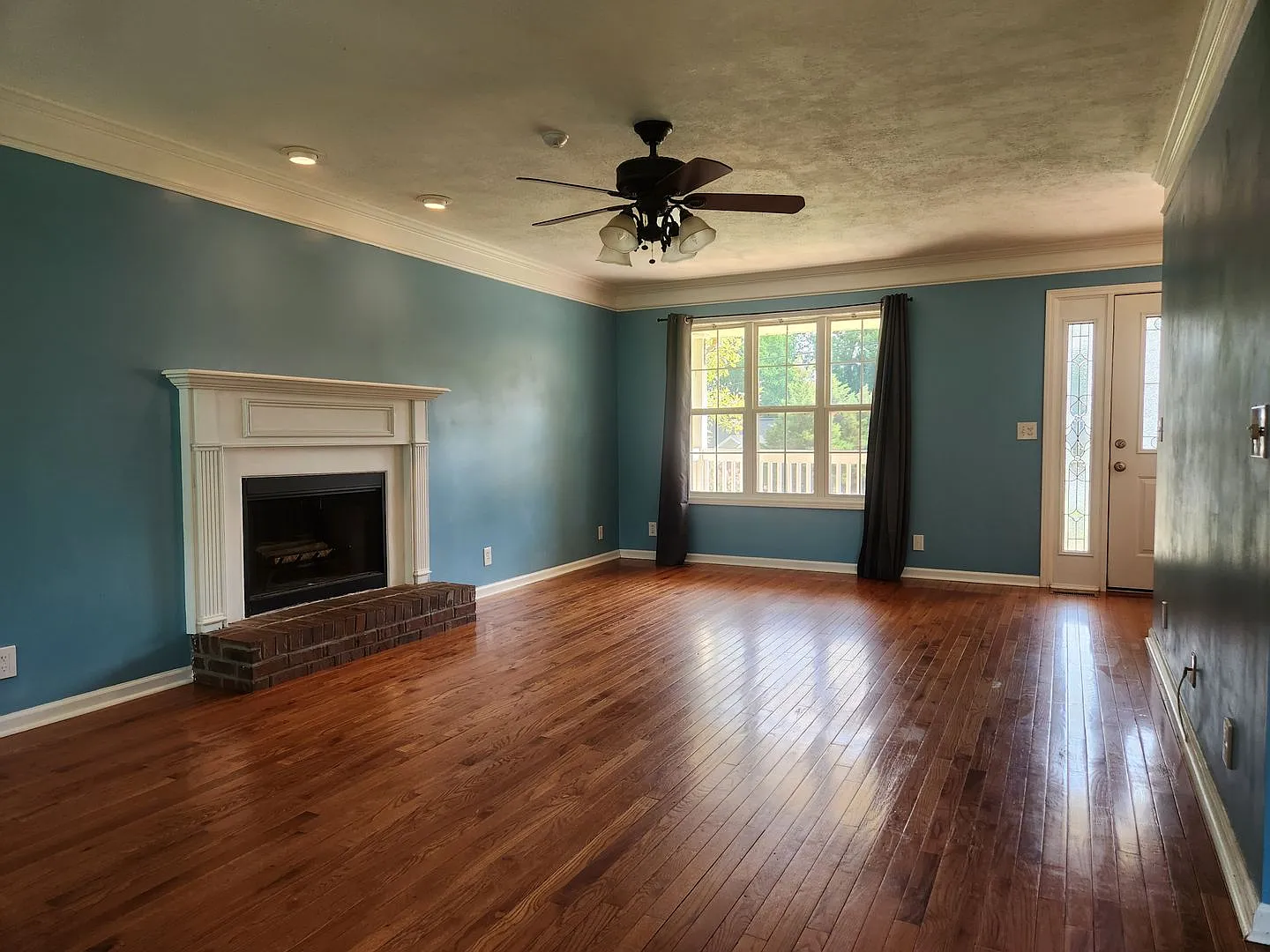 6 Month Lease Only — Photo 3