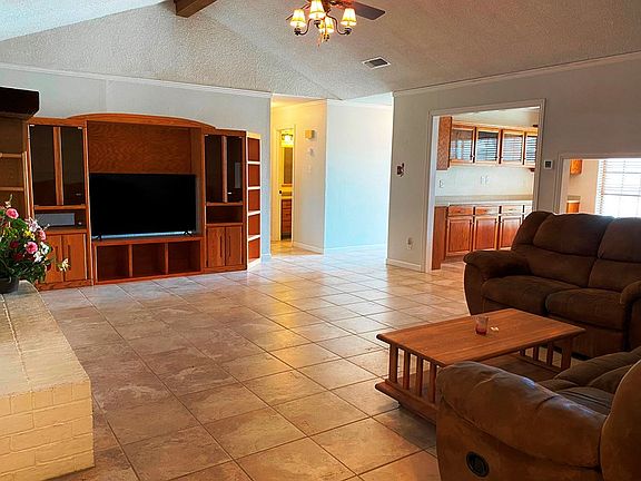 5th image of 5614 Meadow Dr