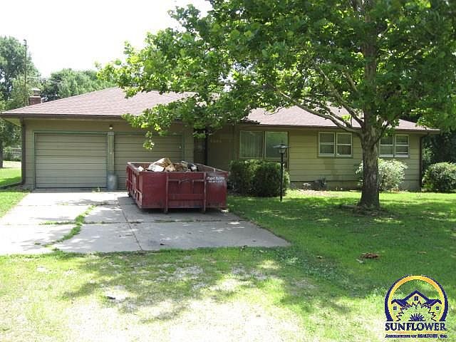 1st image of 6048 NW Westbrooke Dr