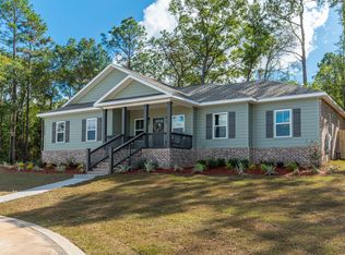 5364 Dora St, Baker, FL 32531