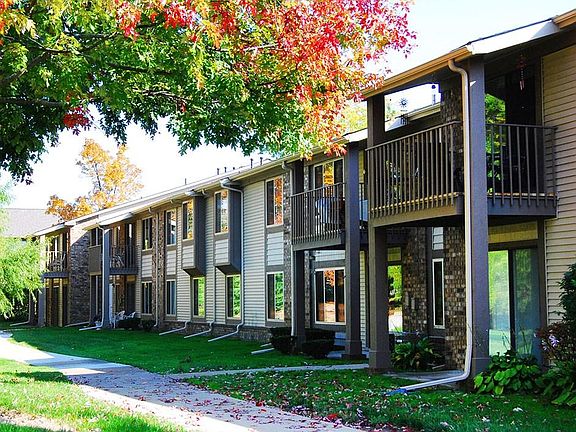 5th image of 30100 Summit Dr #3-204