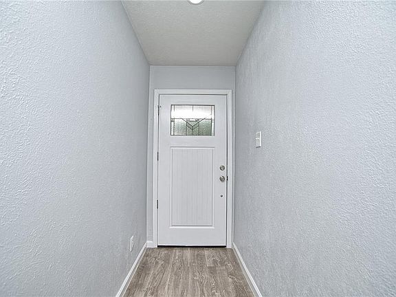 2nd image of 3455 Pebbleshores Dr