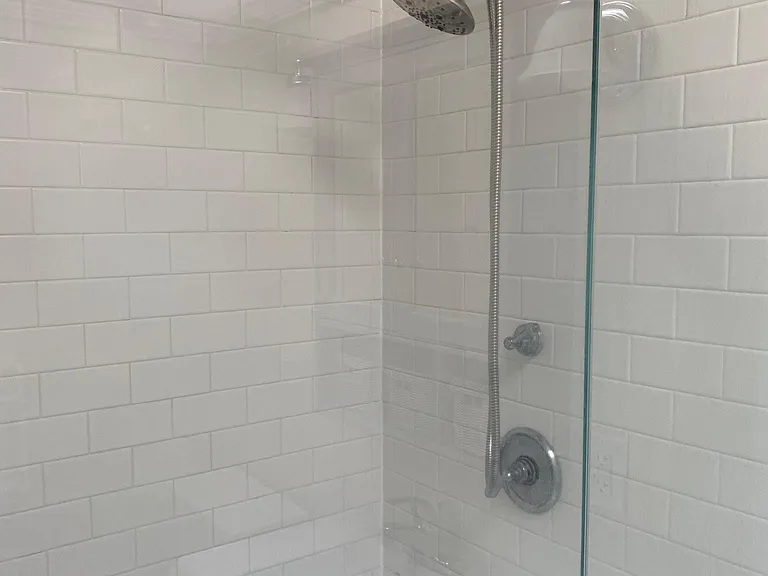 1224 E Commonwealth Ave — Photo 32
