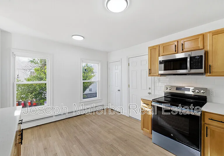 159 Connecticut Ave #2 — Photo 15