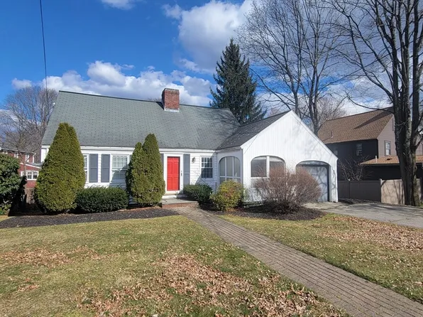 468 Webster St, Needham, MA 02494