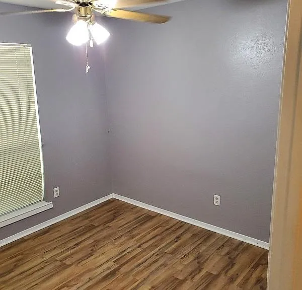 204 Hillcrest Ter — Photo 12