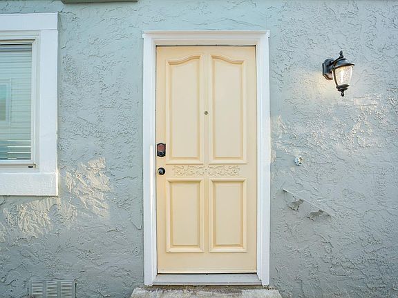 2nd image of 128 Penhurst Ct