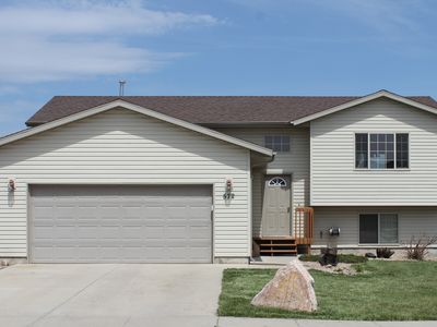 572 Stealth Ln, Box Elder, SD, 57719