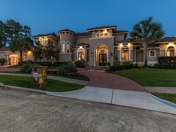 Stunning display of architecture.