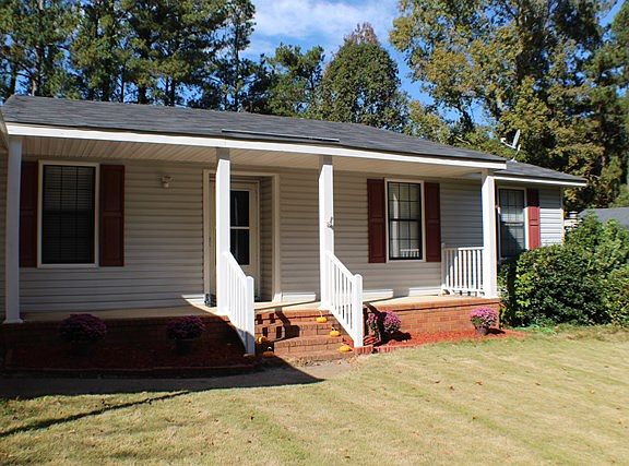 5th image of 217 Foxdale Dr