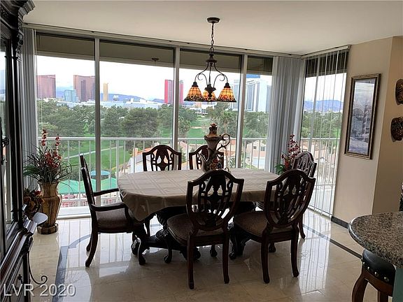 3rd image of 3111 Bel Air Dr Unit 7A