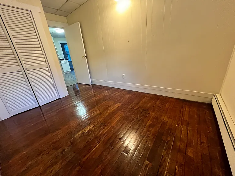 138 Hampshire St #3 — Photo 18