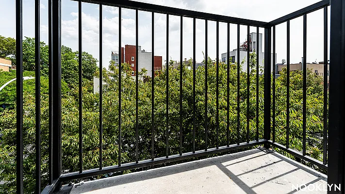 Outdoor, photo 1