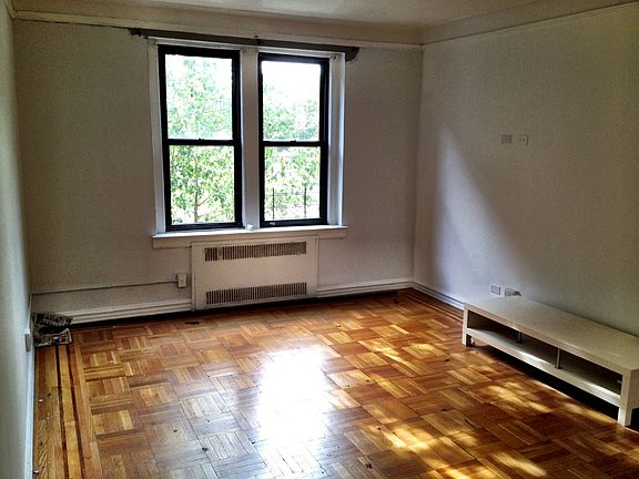 5th image of 4129 41st St APT 2C