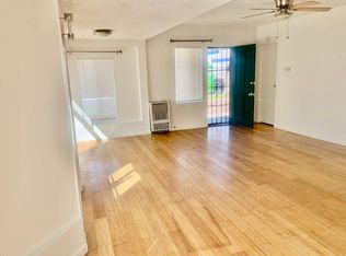 1515 E Broadway #A, Long Beach, CA 90802