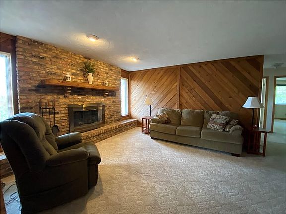 3rd image of 3219 S Klipsch Dr