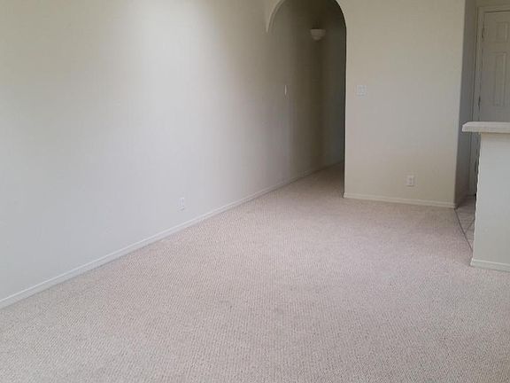 5th image of 4639 Holiday Breeze Pl NE