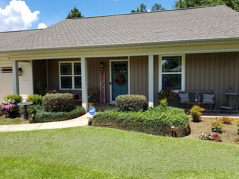 1st image of 102 Shannon Glen Ct