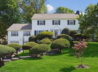 3 Dogwood Dr, West Orange, NJ 07052