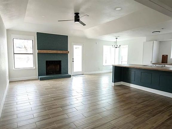4th image of 4002 Blueridge Ct