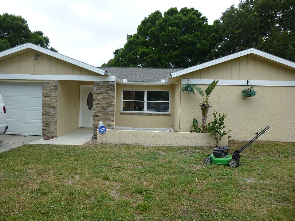 1st image of 1850 Elaine Dr