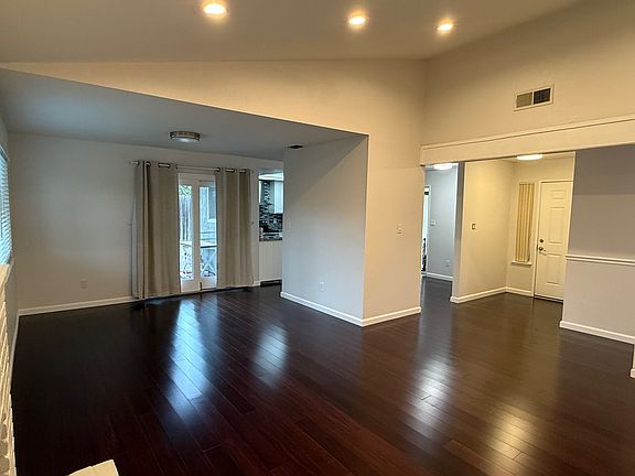3rd image of 3625 Pullman Dr