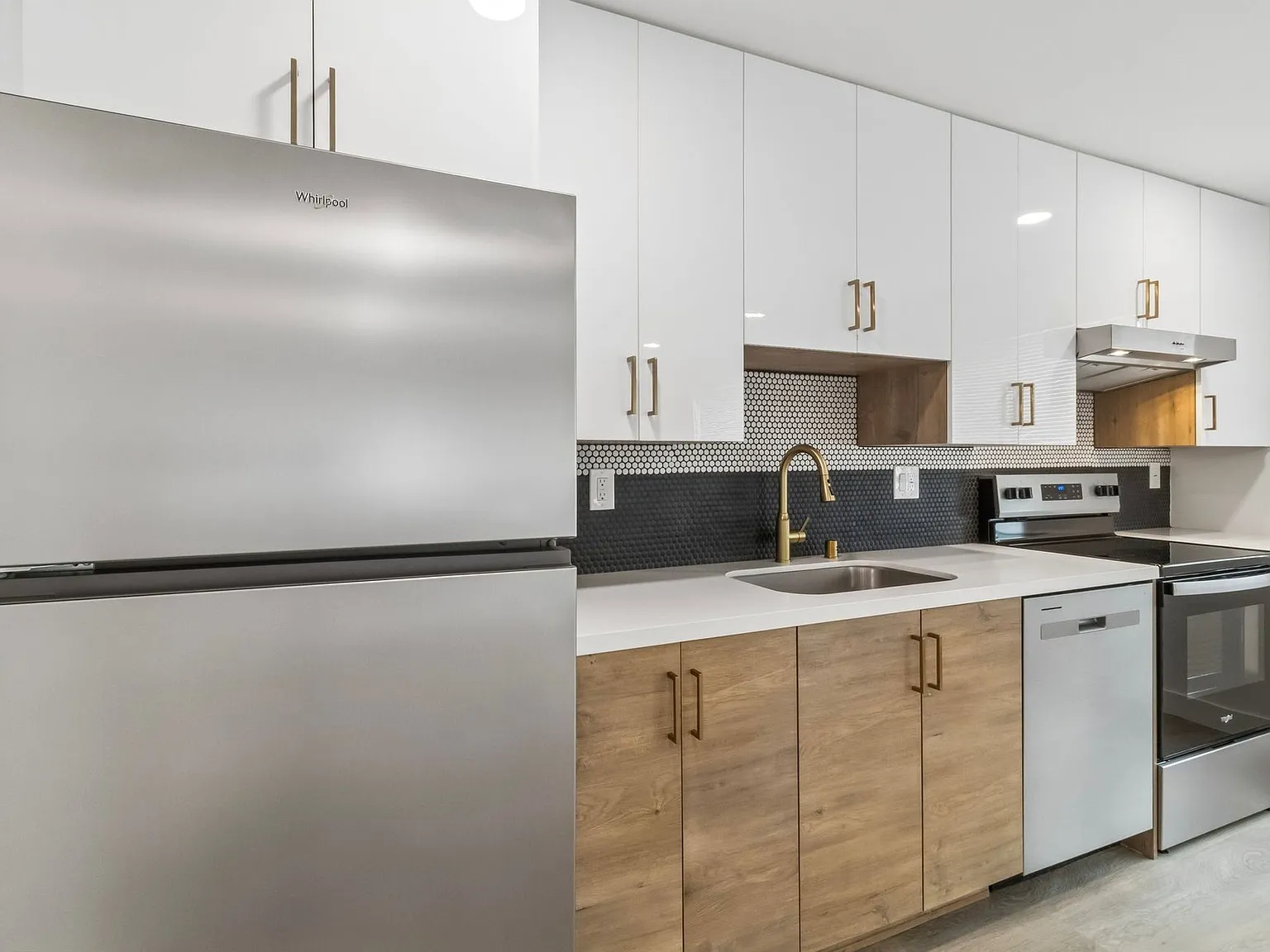 The Leland Ii | Walk To The Beach | Brand-New Studios, 1 & 2 Bedrooms In la Jolla — Photo 1