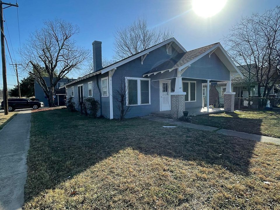 2nd image of 4501 McCart Ave