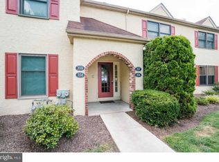 357 Norris Hall Ln #357, Norristown, PA 19403