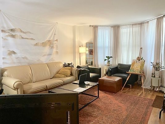 3rd image of 432 Carlton Ave #1