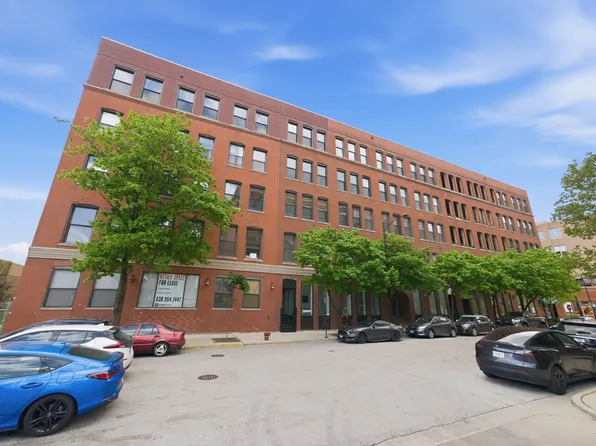 400 S Green St APT 310, Chicago, IL 60607