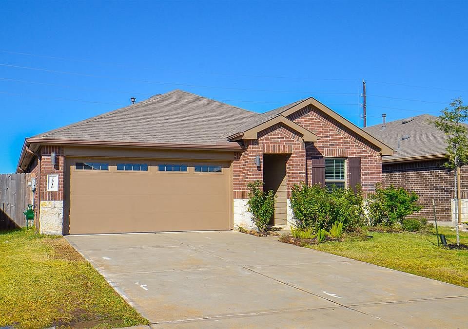 1st image of 7510 Highland Chase Dr