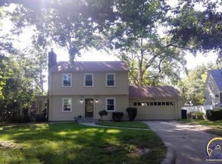 3513 SW York Way, Topeka, KS 66604