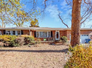 3 Briarwood Dr, Collinsville, IL 62234