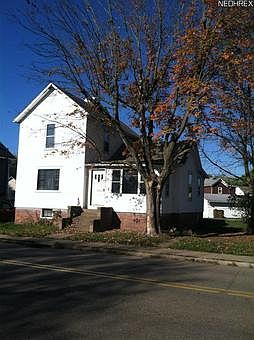 1st image of 125 Deersville Ave