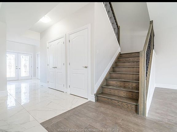 5th image of 189 Whelan Dr