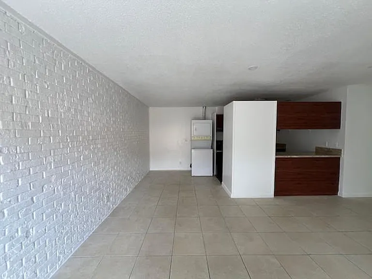 1755 Forest Hill Blvd West Palm Beach, FL 33406 — Photo 5