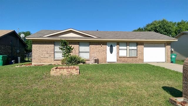 1st image of 611 Campbell Ln