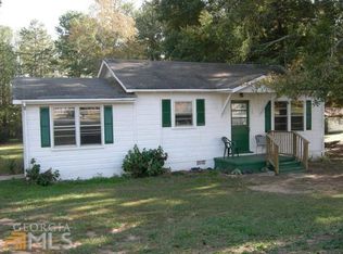 124 Elder Dr, Social Circle, GA 30025