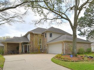 306 Lakeview Cir, Seabrook, TX 77586