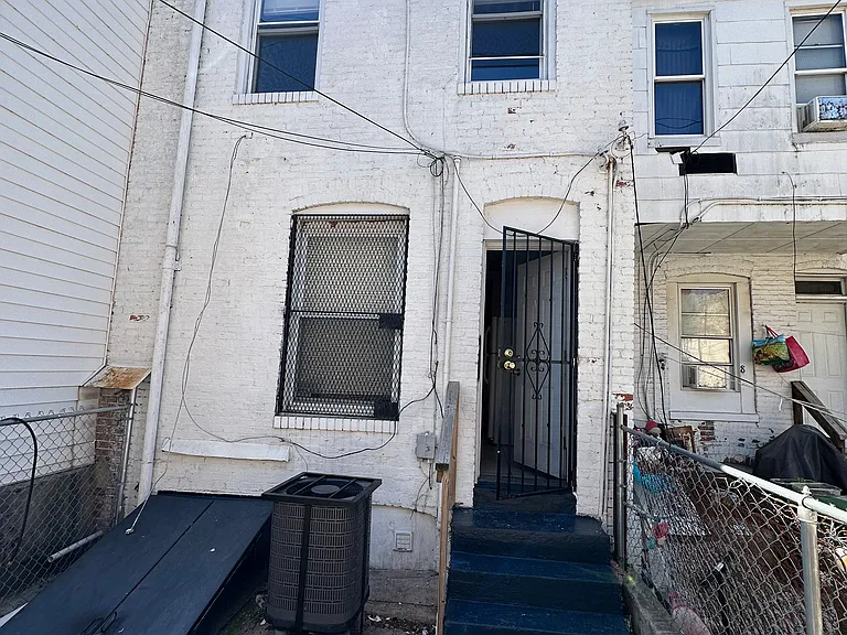 803 N Lakewood Ave — Photo 5