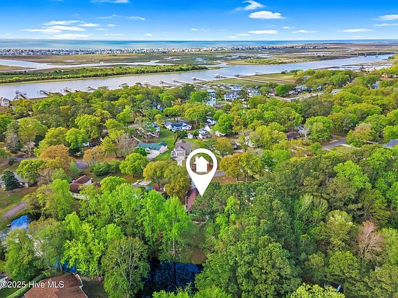 3rd image of 535 Great Oak Circle