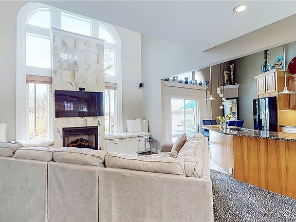 4th image of 1543 Heron Point Dr